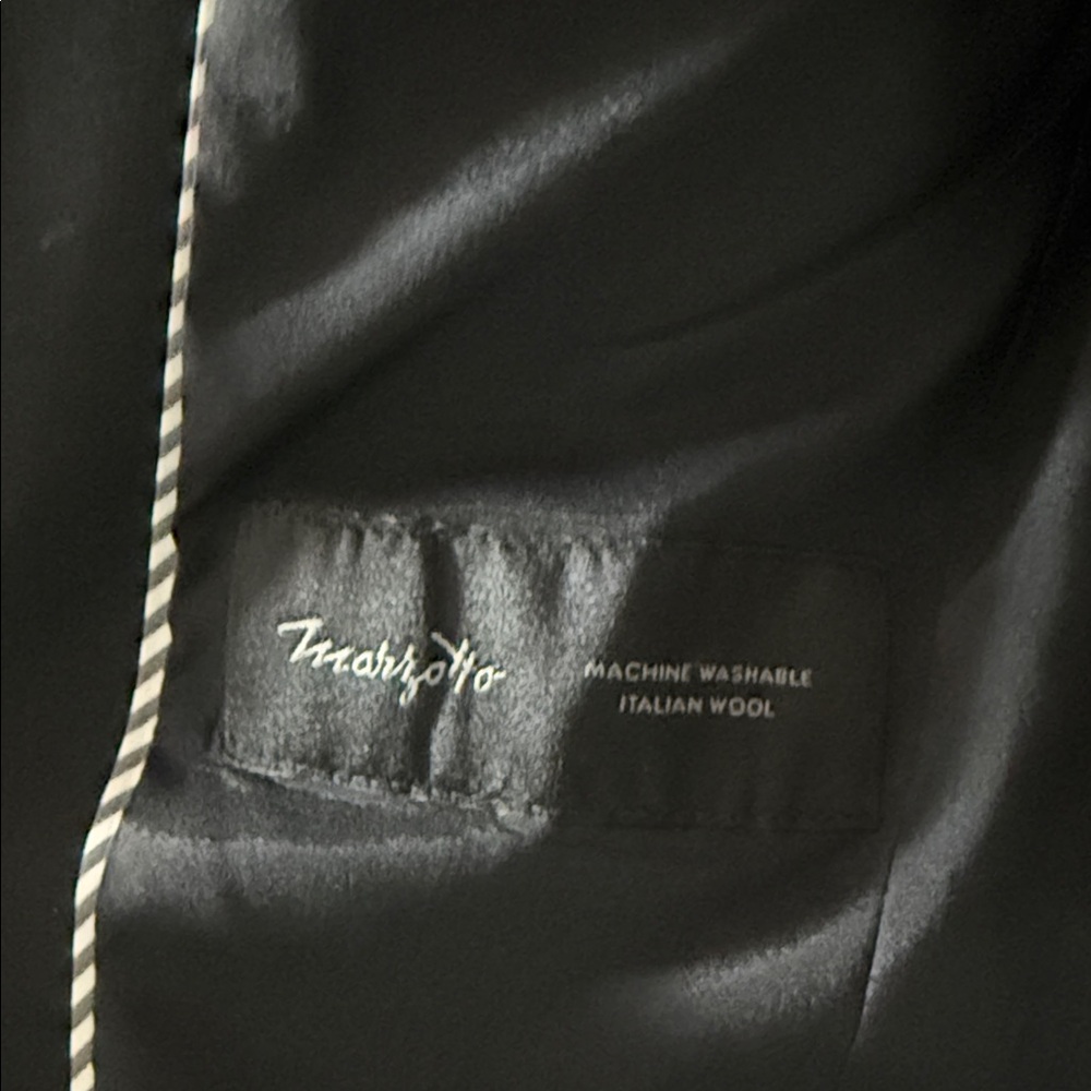 NWOT Banana Republic Marrotto Women's Black Blazer - Picture 6 of 6